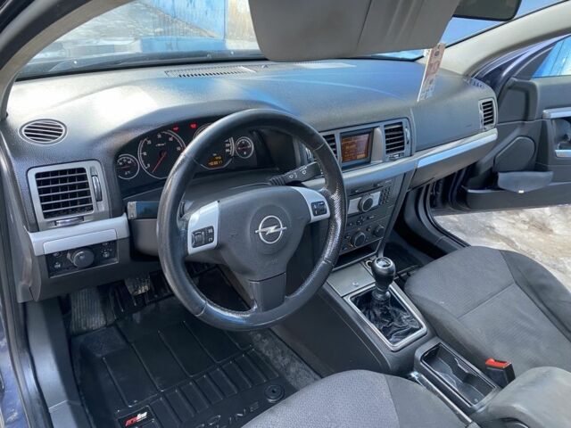 Синій Опель Вектра, об'ємом двигуна 1.9 л та пробігом 300 тис. км за 2250 $, фото 13 на Automoto.ua