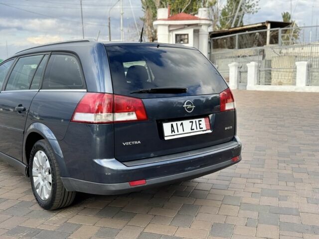 Синій Опель Вектра, об'ємом двигуна 1.9 л та пробігом 299 тис. км за 2700 $, фото 15 на Automoto.ua