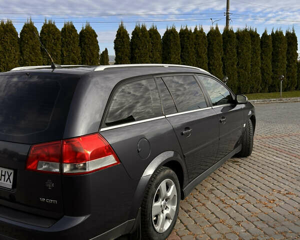 Синий Опель Вектра, объемом двигателя 1.9 л и пробегом 319 тыс. км за 5000 $, фото 7 на Automoto.ua