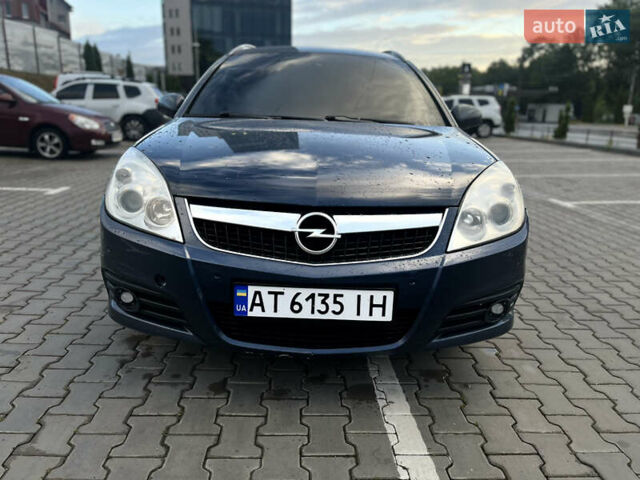 Синий Опель Вектра, объемом двигателя 1.9 л и пробегом 282 тыс. км за 4100 $, фото 2 на Automoto.ua
