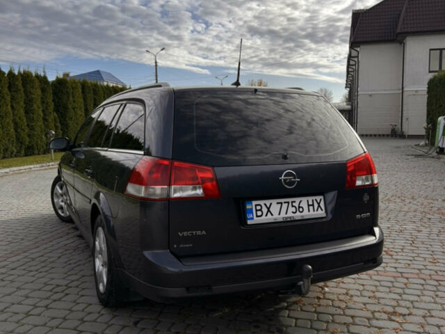 Синій Опель Вектра, об'ємом двигуна 1.9 л та пробігом 319 тис. км за 5300 $, фото 4 на Automoto.ua