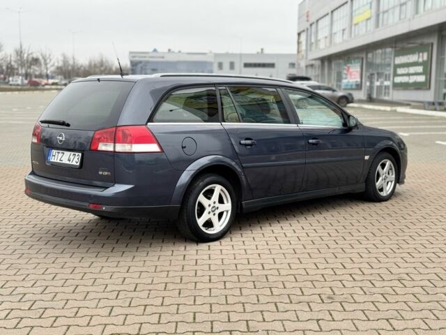 Синий Опель Вектра, объемом двигателя 1.9 л и пробегом 279 тыс. км за 2899 $, фото 23 на Automoto.ua