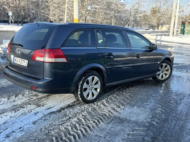 Синий Опель Вектра, объемом двигателя 1.9 л и пробегом 303 тыс. км за 2600 $, фото 2 на Automoto.ua