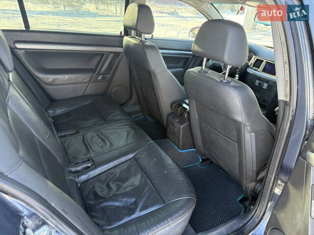 Синий Опель Вектра, объемом двигателя 1.91 л и пробегом 304 тыс. км за 4799 $, фото 8 на Automoto.ua