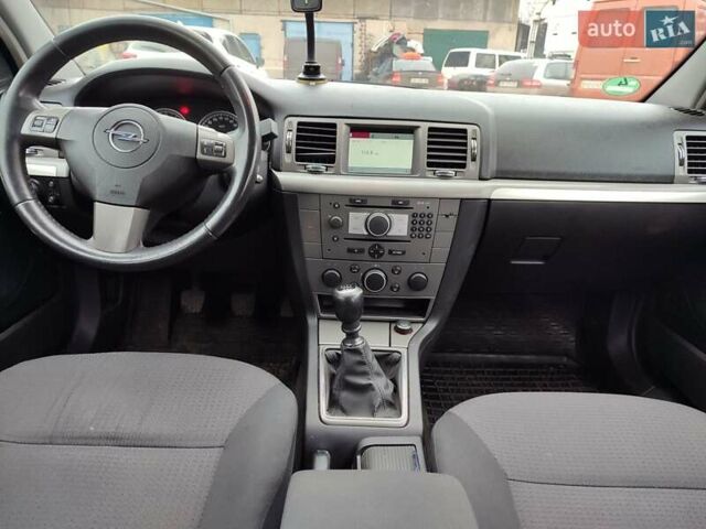 Синий Опель Вектра, объемом двигателя 2.2 л и пробегом 199 тыс. км за 3850 $, фото 15 на Automoto.ua