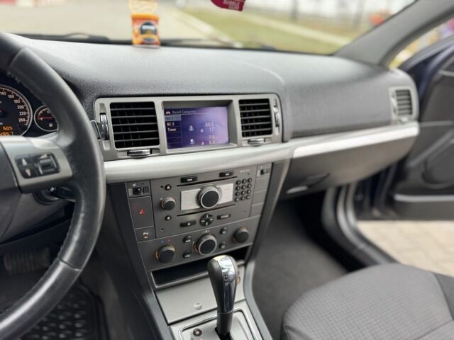 Синий Опель Вектра, объемом двигателя 1.9 л и пробегом 279 тыс. км за 2899 $, фото 17 на Automoto.ua