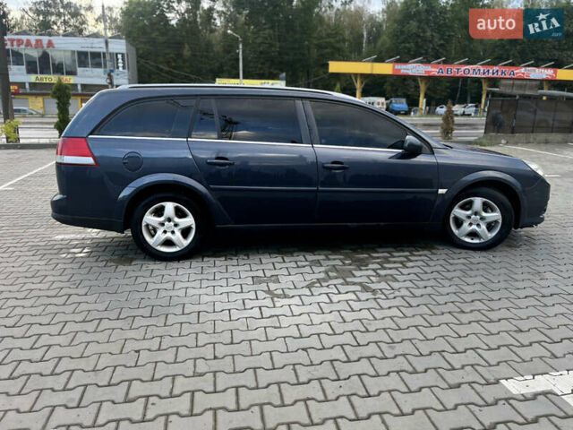 Синий Опель Вектра, объемом двигателя 1.9 л и пробегом 282 тыс. км за 4100 $, фото 9 на Automoto.ua