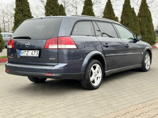 Синий Опель Вектра, объемом двигателя 1.9 л и пробегом 279 тыс. км за 2899 $, фото 4 на Automoto.ua