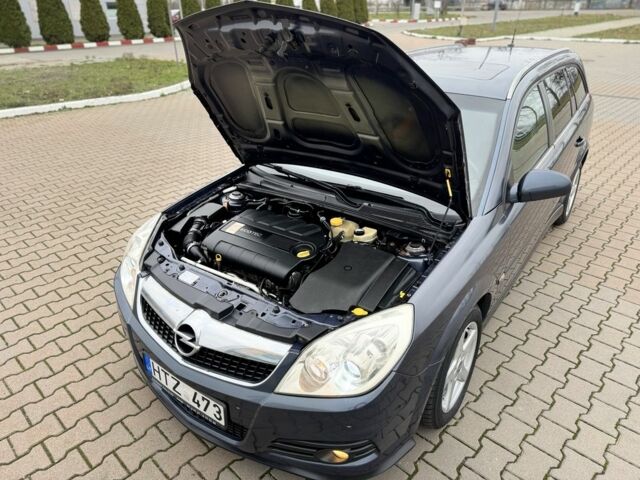 Синий Опель Вектра, объемом двигателя 1.9 л и пробегом 279 тыс. км за 2899 $, фото 9 на Automoto.ua