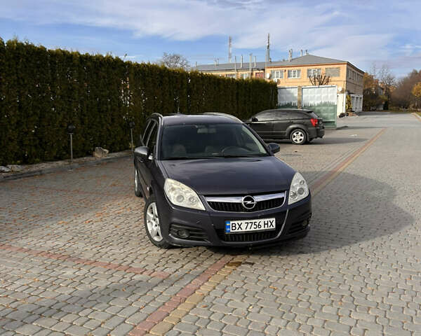 Синий Опель Вектра, объемом двигателя 1.9 л и пробегом 319 тыс. км за 5000 $, фото 2 на Automoto.ua
