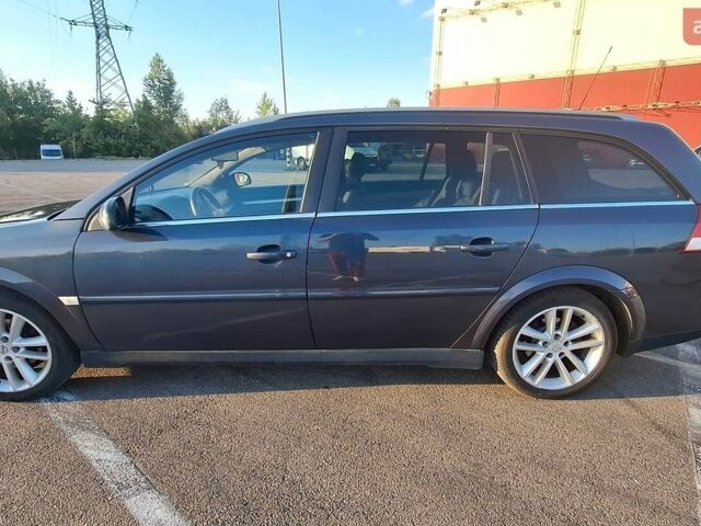 Синій Опель Вектра, об'ємом двигуна 2.2 л та пробігом 299 тис. км за 5200 $, фото 3 на Automoto.ua