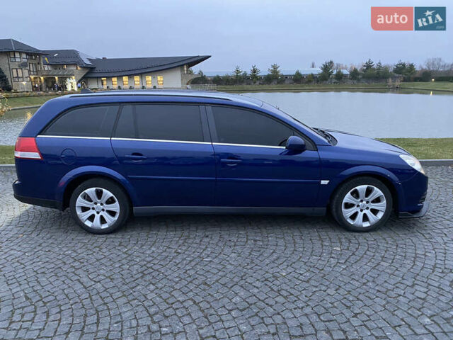 Синий Опель Вектра, объемом двигателя 1.9 л и пробегом 275 тыс. км за 5500 $, фото 5 на Automoto.ua