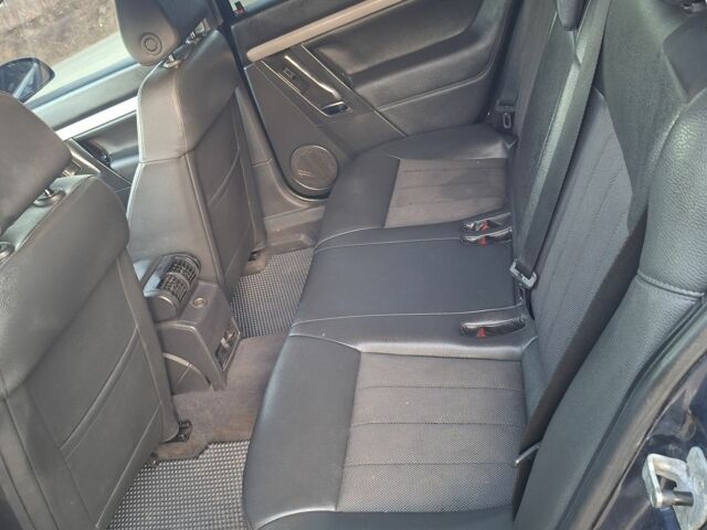 Синій Опель Вектра, об'ємом двигуна 1.9 л та пробігом 300 тис. км за 2750 $, фото 4 на Automoto.ua