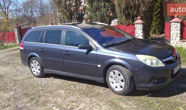 Синий Опель Вектра, объемом двигателя 1.91 л и пробегом 283 тыс. км за 5400 $, фото 6 на Automoto.ua