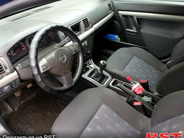 Синій Опель Вектра, об'ємом двигуна 1.6 л та пробігом 210 тис. км за 6000 $, фото 8 на Automoto.ua