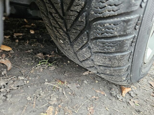 Синий Опель Вектра, объемом двигателя 1.9 л и пробегом 380 тыс. км за 2450 $, фото 21 на Automoto.ua