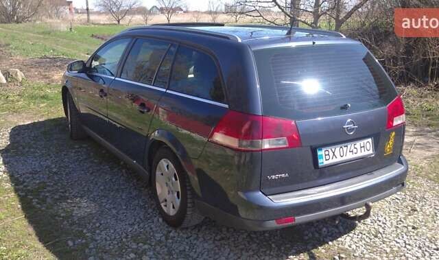 Синий Опель Вектра, объемом двигателя 1.91 л и пробегом 283 тыс. км за 5400 $, фото 10 на Automoto.ua