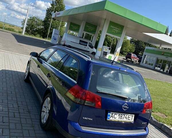 Синий Опель Вектра, объемом двигателя 1.9 л и пробегом 215 тыс. км за 5800 $, фото 3 на Automoto.ua