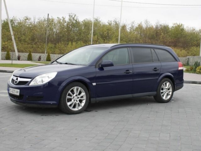 Синий Опель Вектра, объемом двигателя 1.9 л и пробегом 304 тыс. км за 4800 $, фото 4 на Automoto.ua