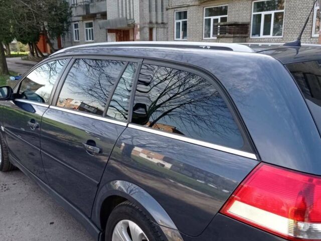 Синий Опель Вектра, объемом двигателя 1.91 л и пробегом 350 тыс. км за 5300 $, фото 9 на Automoto.ua