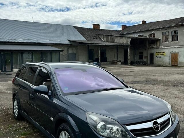 Синій Опель Вектра, об'ємом двигуна 2.2 л та пробігом 295 тис. км за 6000 $, фото 5 на Automoto.ua