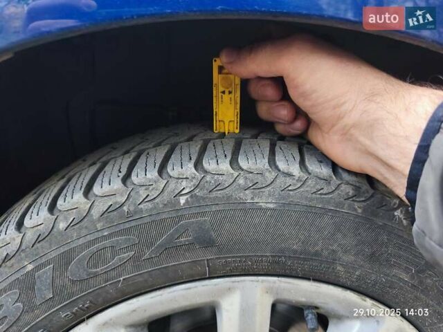 Опель Вектра 2008 у Измаиле на Automoto.ua Синій Опель Вектра, об'ємом двигуна 1.9 л та пробігом 270 тис. км за 6000 $, фото 14 на Automoto.ua