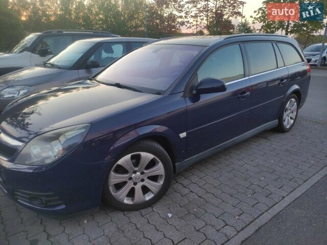 Синий Опель Вектра, объемом двигателя 1.9 л и пробегом 247 тыс. км за 8900 $, фото 1 на Automoto.ua
