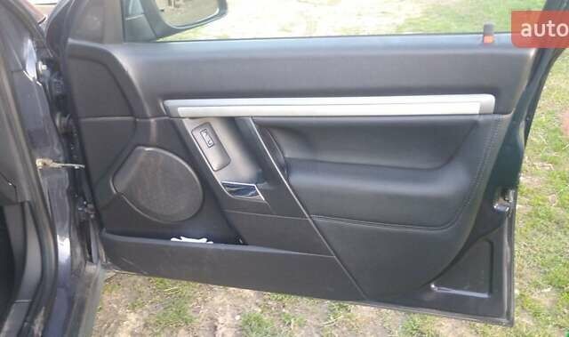 Синий Опель Вектра, объемом двигателя 1.91 л и пробегом 283 тыс. км за 5400 $, фото 25 на Automoto.ua