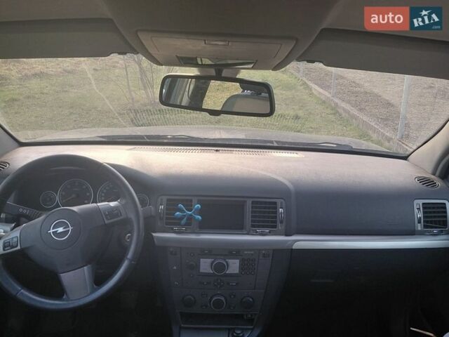 Синий Опель Вектра, объемом двигателя 1.9 л и пробегом 350 тыс. км за 3500 $, фото 9 на Automoto.ua