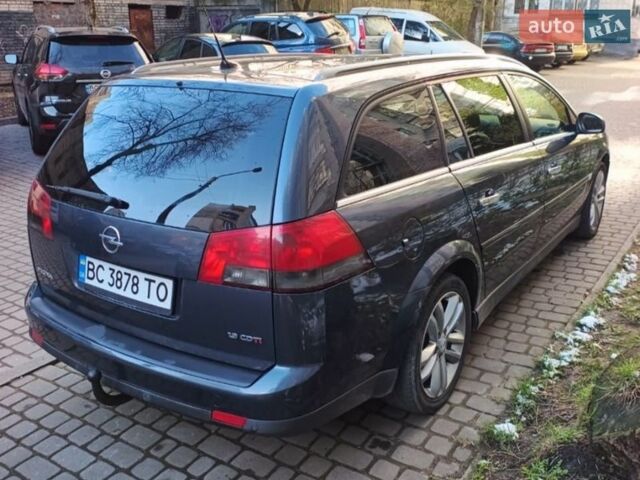 Синий Опель Вектра, объемом двигателя 1.9 л и пробегом 237 тыс. км за 5750 $, фото 2 на Automoto.ua