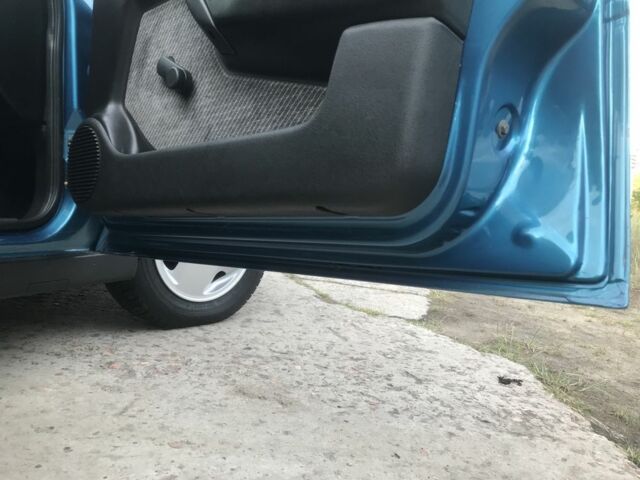 Синий Опель Вектра, объемом двигателя 2 л и пробегом 329 тыс. км за 2350 $, фото 12 на Automoto.ua