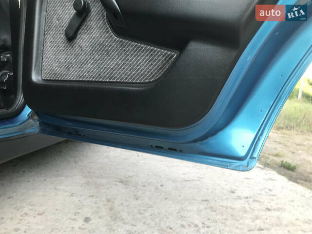 Синій Опель Вектра, об'ємом двигуна 2 л та пробігом 329 тис. км за 2350 $, фото 9 на Automoto.ua