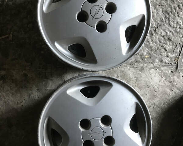 Синій Опель Вектра, об'ємом двигуна 2 л та пробігом 329 тис. км за 2350 $, фото 25 на Automoto.ua