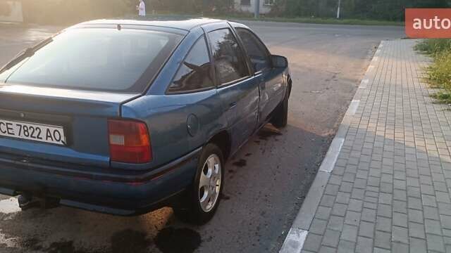 Синій Опель Вектра, об'ємом двигуна 2 л та пробігом 100 тис. км за 1200 $, фото 4 на Automoto.ua