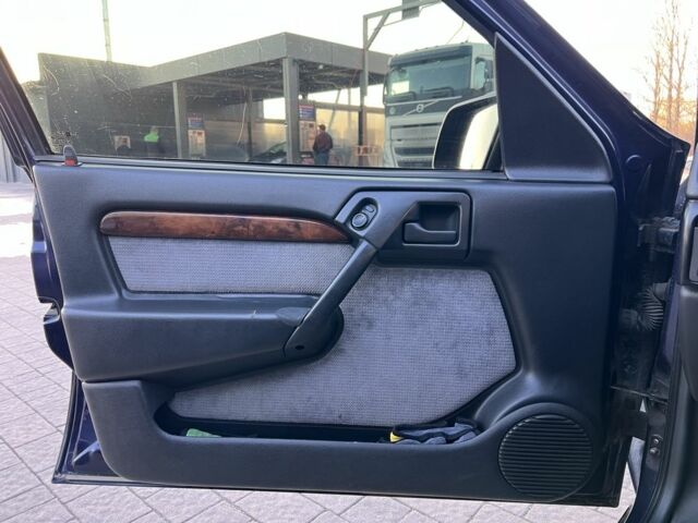 Синий Опель Вектра, объемом двигателя 1.8 л и пробегом 3 тыс. км за 3000 $, фото 21 на Automoto.ua