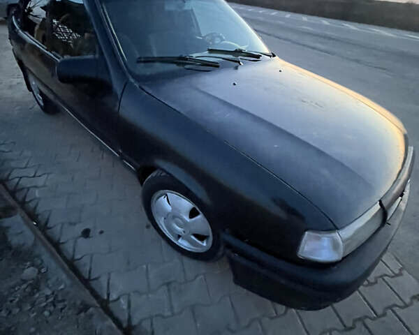 Синий Опель Вектра, объемом двигателя 2 л и пробегом 550 тыс. км за 800 $, фото 2 на Automoto.ua