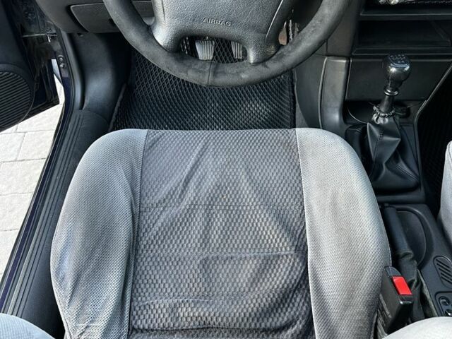 Синий Опель Вектра, объемом двигателя 1.8 л и пробегом 3 тыс. км за 3000 $, фото 19 на Automoto.ua