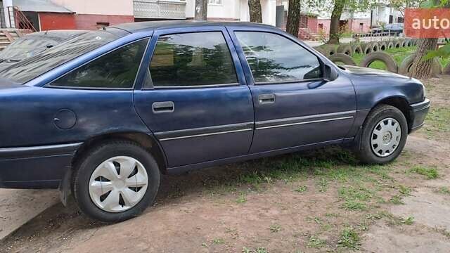 Синий Опель Вектра, объемом двигателя 2 л и пробегом 357 тыс. км за 1200 $, фото 9 на Automoto.ua