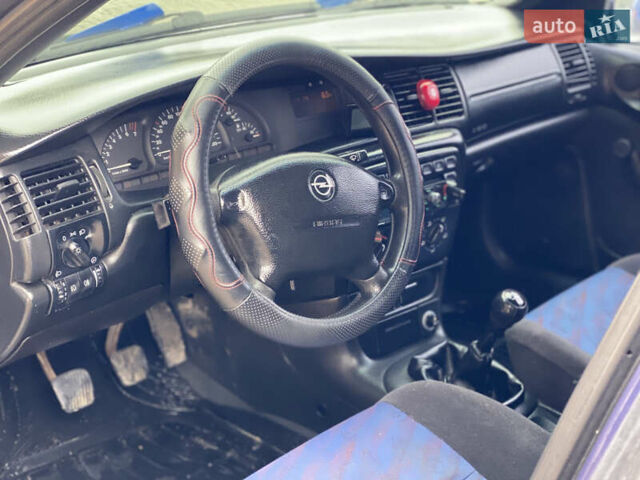 Опель Вектра 1997 в Дунаевцах на Automoto.ua Синий Опель Вектра, объемом двигателя 1.6 л и пробегом 177 тыс. км за 2399 $, фото 55 на Automoto.ua