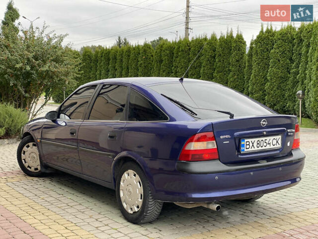 Опель Вектра 1997 в Дунаевцах на Automoto.ua Синий Опель Вектра, объемом двигателя 1.6 л и пробегом 177 тыс. км за 2399 $, фото 32 на Automoto.ua