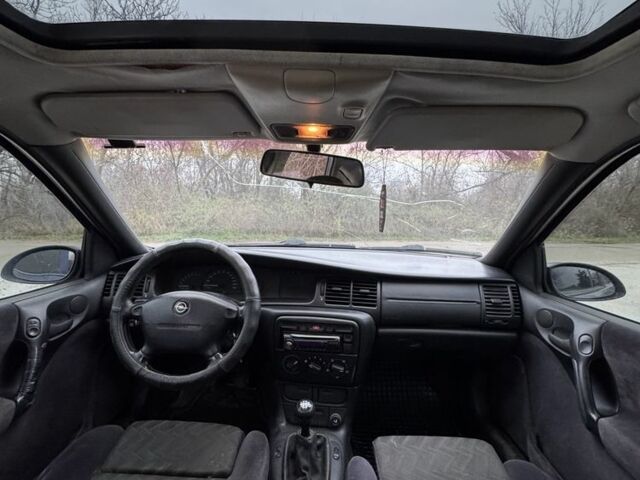 Синій Опель Вектра, об'ємом двигуна 1.6 л та пробігом 250 тис. км за 1500 $, фото 5 на Automoto.ua