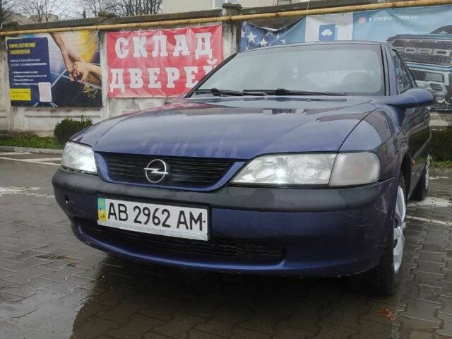 Синій Опель Вектра, об'ємом двигуна 2 л та пробігом 338 тис. км за 2100 $, фото 6 на Automoto.ua