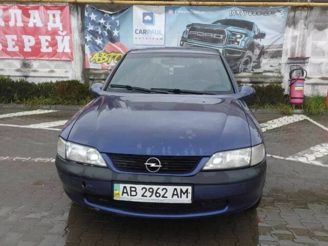 Синій Опель Вектра, об'ємом двигуна 2 л та пробігом 338 тис. км за 2100 $, фото 10 на Automoto.ua