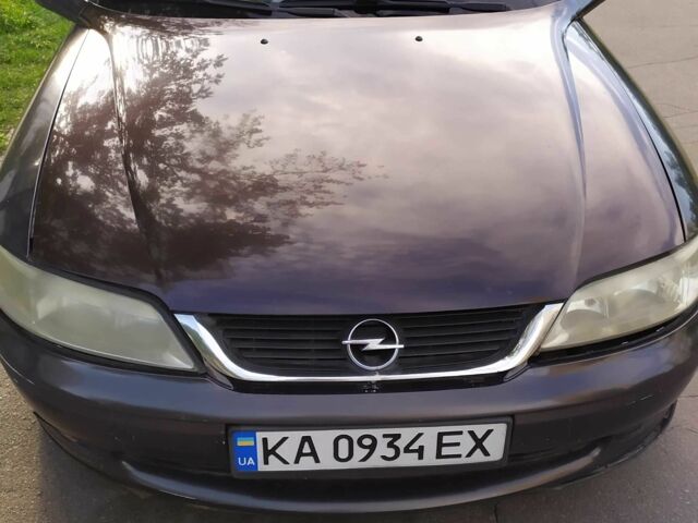 Синий Опель Вектра, объемом двигателя 2 л и пробегом 391 тыс. км за 1700 $, фото 1 на Automoto.ua
