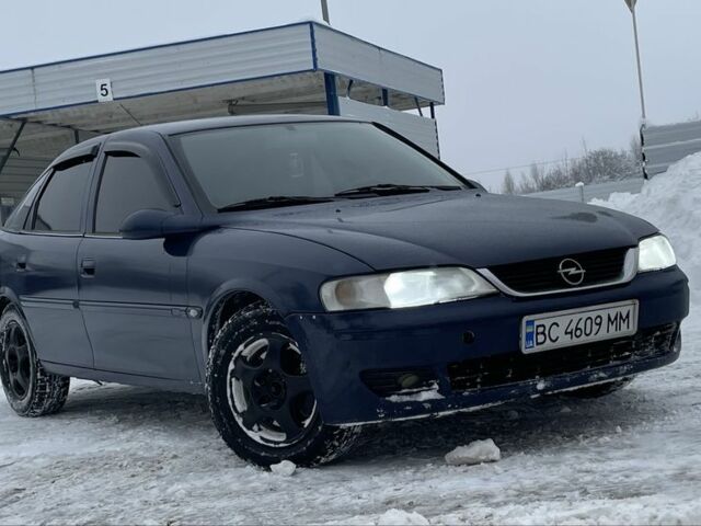Синій Опель Вектра, об'ємом двигуна 2 л та пробігом 450 тис. км за 1999 $, фото 6 на Automoto.ua
