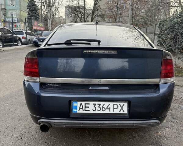 Синий Опель Вектра, объемом двигателя 2.2 л и пробегом 250 тыс. км за 4999 $, фото 11 на Automoto.ua