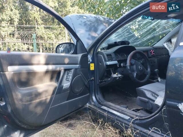 Синий Опель Вектра, объемом двигателя 0 л и пробегом 235 тыс. км за 2200 $, фото 7 на Automoto.ua