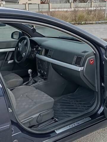 Синий Опель Вектра, объемом двигателя 1.8 л и пробегом 205 тыс. км за 3999 $, фото 4 на Automoto.ua