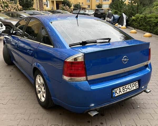 Синий Опель Вектра, объемом двигателя 2 л и пробегом 357 тыс. км за 6700 $, фото 4 на Automoto.ua