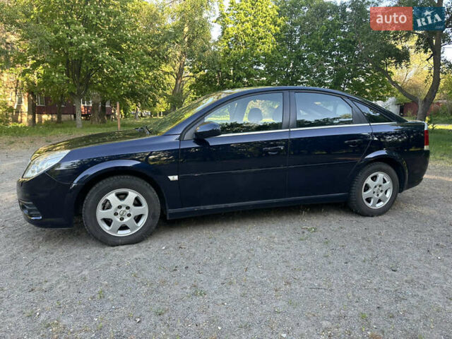 Синий Опель Вектра, объемом двигателя 2.2 л и пробегом 260 тыс. км за 5800 $, фото 2 на Automoto.ua